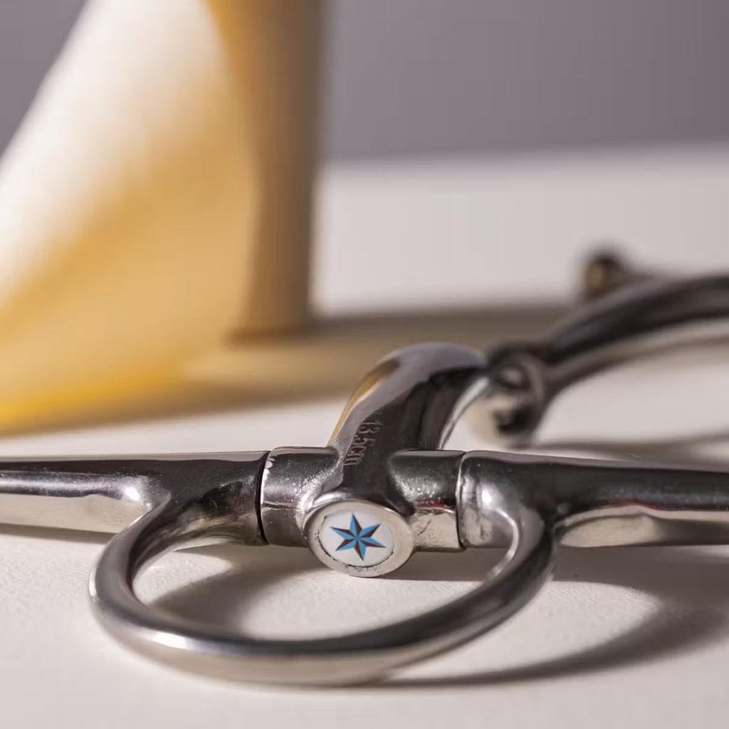 Velari Full Cheek Bit Single Jointed Stainless Steel - Løwenborg - Velari