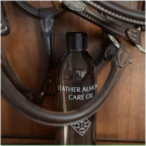 Grooming Deluxe Leather Almond Care Oil