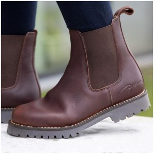 Dyon Chelsea Boots